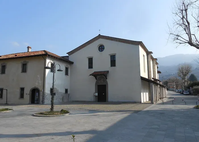 Monastero Del Lavello ホテル