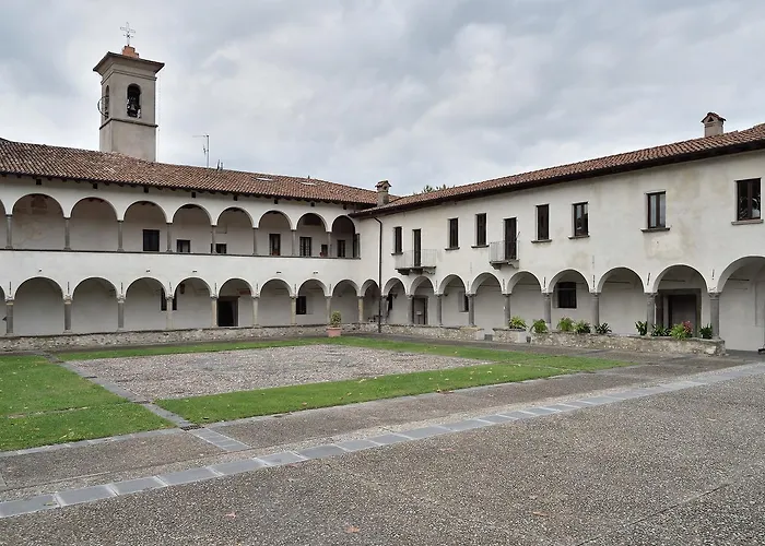 Monastero Del Lavello Hotel